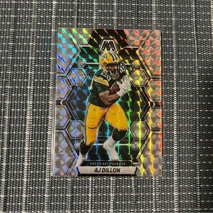 🌸 2023 Panini Mosaic AJ Dillon Yellow Reactive Prizm #84 Green Bay Packers